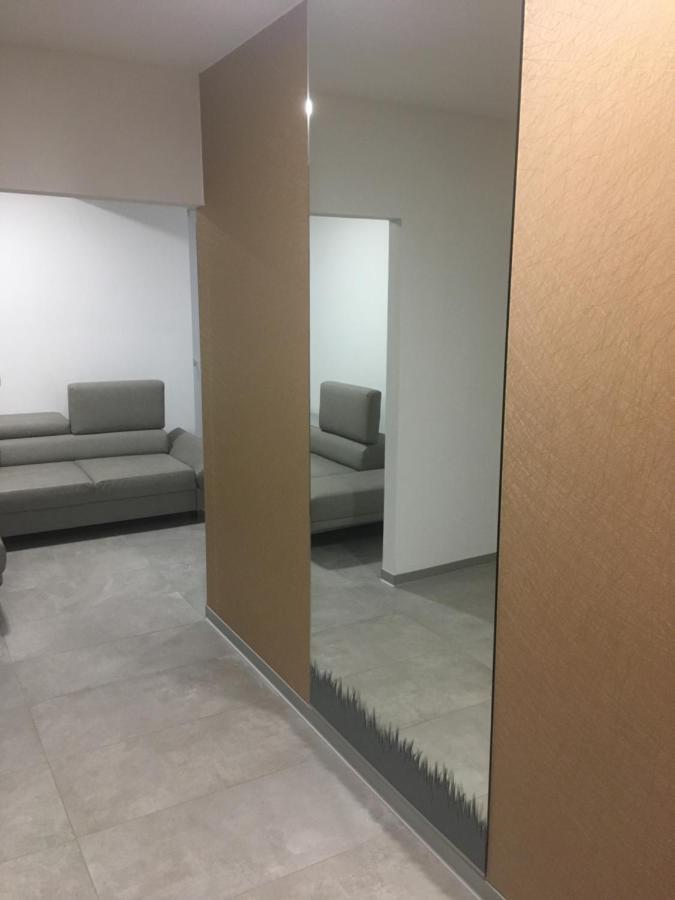 Apartment Sun Lakes - Sever セネツ エクステリア 写真