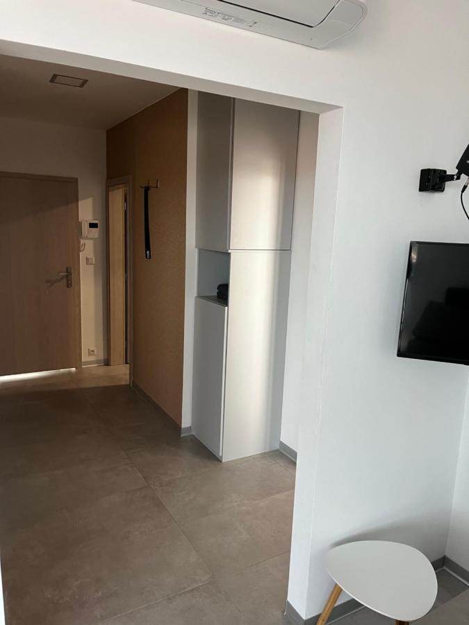 Apartment Sun Lakes - Sever セネツ エクステリア 写真