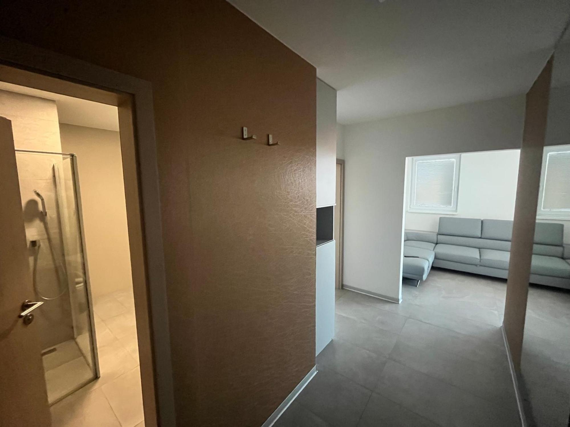 Apartment Sun Lakes - Sever セネツ エクステリア 写真